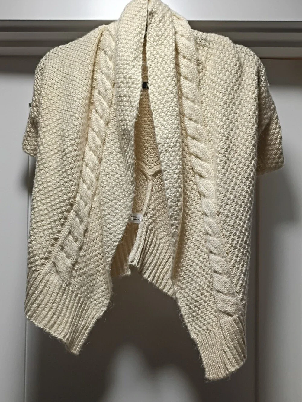 GAP Cream Cable Knit Open-Front Wrap